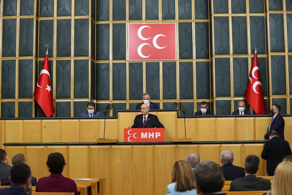 son-dakika-devlet-bahceliden-orman-yanginlari-ve-trafik-kazalari-tweetleri-teslimiyet-fitratimizda-olmayan-bir-acziyettir-1628421884071.jpg SON DAKİKA: Devlet Bahçeli'den orman yangınları ve trafik kazaları tweetleri: Teslimiyet fıtratımızda olmayan bir acziyettir-6
