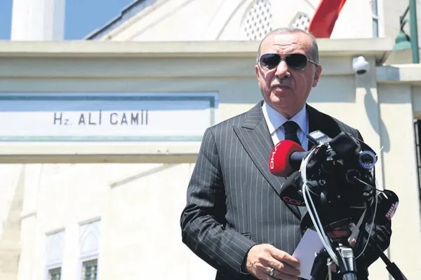 baskan-erdogan-ayasofya-uzerinden-turkiyeye-saldiranlara-sert-cikti-egemenligimize-saldiri-1593818890235.jpeg Başkan Erdoğan, Ayasofya üzerinden Türkiye’ye saldıranlara sert çıktı: Egemenlik hakkımıza saldırıdır-1