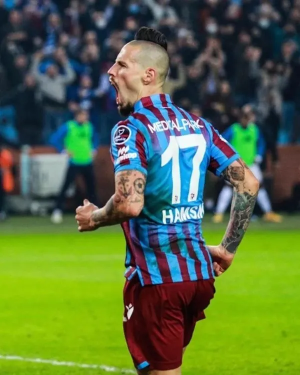 trabzonun-slovak-yildizi-marek-hamsik-trabzonsporun-onu-acik-1683067084594.jpeg
