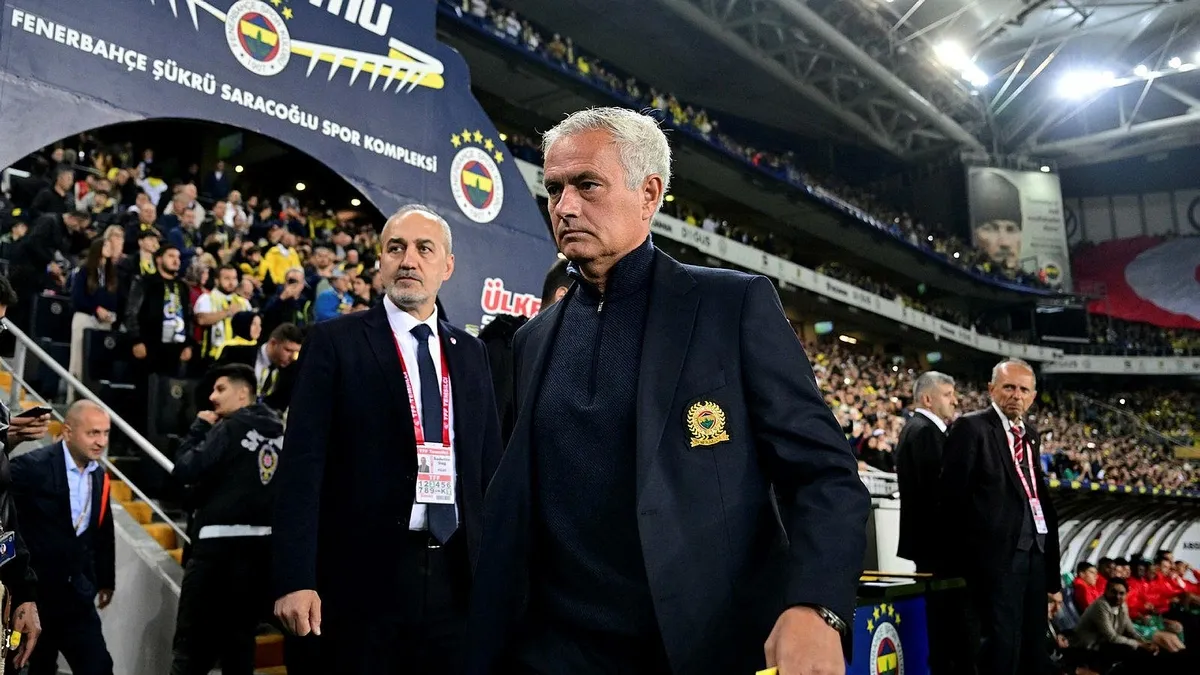 Fenerbahçe'de 11 yine değişiyor!