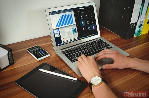 Nöropsikoloji Profesörü Erik Scherder, Uzun Süreli Oturmanın Sigara İçmekten Daha Ölümcül Olabileceğini Ve Oturmanın 'Yeni Sigara' Olarak Adlandırılabileceğini...