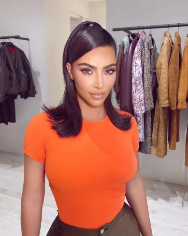 Kim Kardashian sosyal medyada para saçıyor! Tek bir şartla bin takipçisine 500 dolar gönderecek (3 bin 816 TL)-6