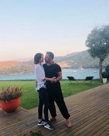 Cem Yılmaz ile Defne Samyeli'nin evlenecekleri iddia edildi-3
