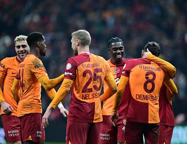 Sami Yen’de ilklerin gecesi