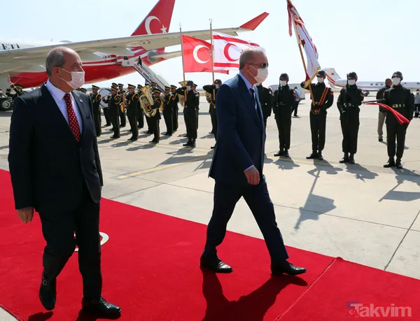 KKTC'de tarihi anlar! Başkan Recep Tayyip Erdoğan'a Oğuzhan Asiltürk ve Devlet Bahçeli de eşlik etti - 33