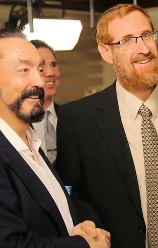 İşte Adnan Oktar'a sorulan o sorular