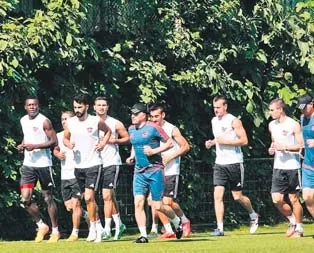 Mutlu ile topbaşı yaptılar G.Antep start aldı