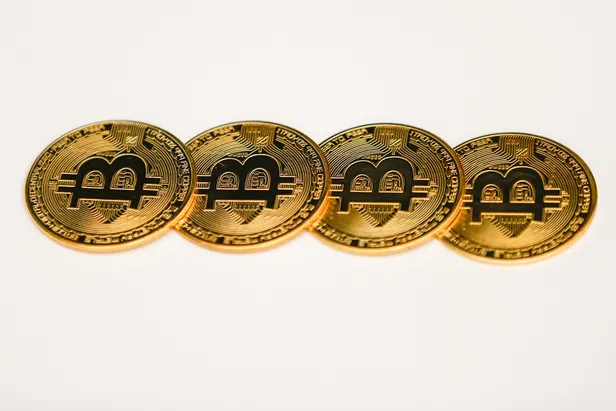18-ocak-bitcoin-ne-kadar-kac-dolar-tl-oldu-bitcoin-neden-dusuyor-bitcoin-duser-mi-yukselir-mi-uzman-yorumlari-1642510070710.jpg 18 Ocak bitcoin ne kadar, kaç dolar TL oldu? Bitcoin neden düşüyor? Bitcoin düşer mi, yükselir mi? Uzman yorumları...-4