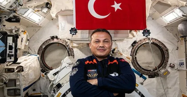 İlk Türk astronot Alper Gezeravcı’nın eve dönüş yolcuğu başladı! Gözler o saate çevrildi! Yer yüzüne ne zaman inecek?