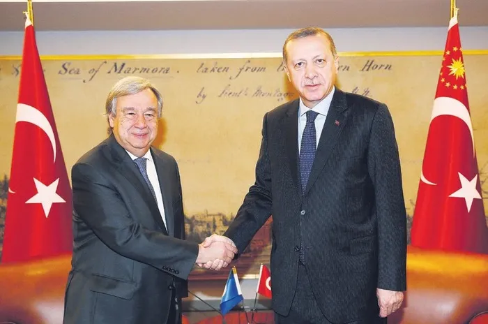 1701215026266.jpeg Başkan Erdoğan BM Genel Sekreteri Antonio Guterres ile kritik telefon görüşmesi: İsrail hukuk önünde hesap vermeli-2