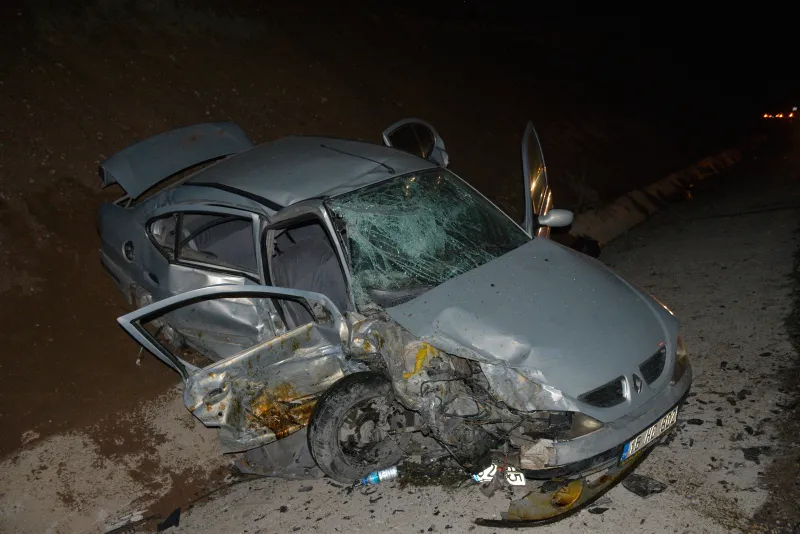 Burdur'da zincirleme kaza! Ölü ve yaralılar var - 5