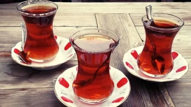 caya-zam-geldi-mi-16-mayis-caykur-filiz-dogus-lipton-ofcay-zamli-cay-fiyatlari-kac-lira-oldu-caykur-kuru-cay-f-1652699611884.jpg Çaykur, Filiz, Doğuş, Lipton, Ofçay zamlı çay fiyatları kaç lira oldu? Çaykur kuru çay fiyatları ne kadar oldu? Çaya zam geldi mi?-3