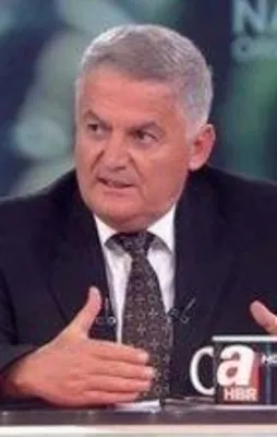 Ahmet Zeki Üçok'tan şok iddia!