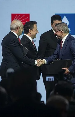 PKK'lı terörist elebaşı Duran Kalkan dağılma süreci hızlanan 6'lı masaya yalvardı: "Durum ciddi tıkanma derinleşiyor"