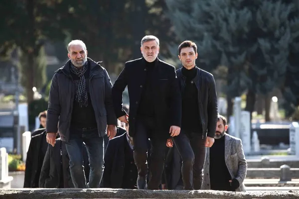 Eşkıya Dünyaya Hükümdar Olmaz 122. yeni bölüm fragmanı: Ya öl ya öldür! EDHO yeni bölüm fragmanı izle-3