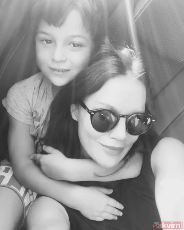 Şallı'nın "Ponçiğim" Diye Seslendiği Oğlu Pars Tan, 2 Yıl Boyunca Mücadele Ettiği Lenfomaya Yenilerek Henüz 10 Yaşında İken 16 Nisan 2020'De Hayatını Kaybetti.