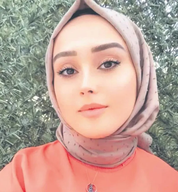 kadina-siddet-sinir-tanimadi-fenomen-gizem-celebinin-luks-araci-eski-sevgilisi-tarafindan-kursunlandi-1667087360015.jpeg Kadına şiddet, sınır tanımadı! Fenomen Gizem Çelebi'nin lüks aracı eski sevgilisi tarafından kurşunlandı-4