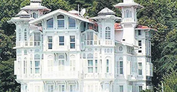 Bir yalı polisiyesi! Misbah Muhayyeş, Agatha Christie ve Pera Palas Otel... | Uğursuz Yalılar