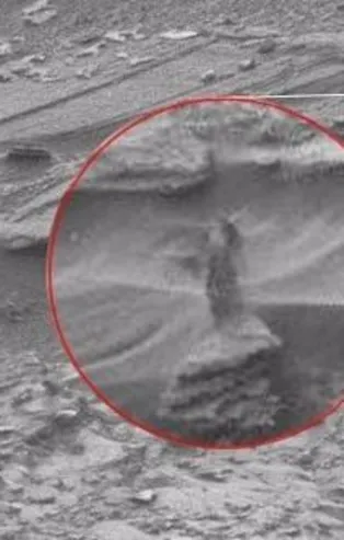 NASA bu görüntüleri ilk kez yayınladı! Mars'ta canlı hayatı mı var?