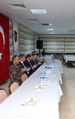 Gölbaşı şehitleri için dua etti