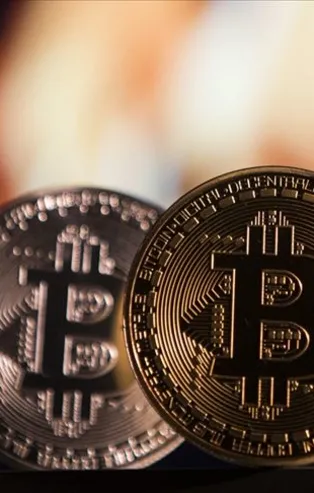 Bitcoin ve Ethereum'da kayıp yüzde 50'yi aştı! Çöküş devam ediyor
