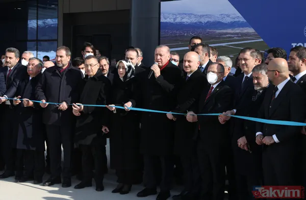 İhracatı ve ekonomik verimliliği artıracak! Tokat Yeni Havalimanı dualarla hizmete açıldı - 4