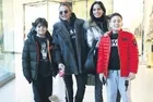 Ebru Akel çocuklarıyla alışveriş turunda görüntülendi
