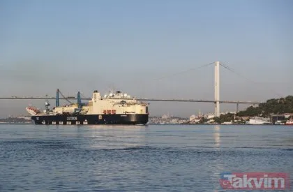 Karadeniz’deki doğalgazı karaya çıkaracak gemi Castorone Filyos açıklarına ulaştı