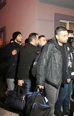 Balıkesir merkezli FETÖ operasyonu: 23 FETÖ şüphelisi adliyeye sevk edildi