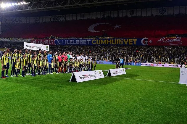 Fenerbahçe - Ankaragücü maçında anlamlı seremoni