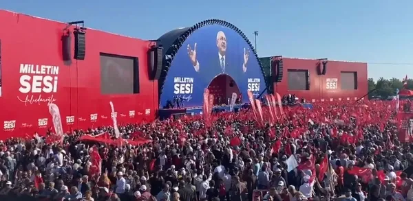 chp-maltepe-mitingi-icin-50-ilden-insan-topladi-sirin-payzin-alan-dolmayinca-hukumeti-sucladi-1653145512564.jpeg CHP, Maltepe mitingi için 50 ilden insan topladı! Şirin Payzın alan dolmayınca hükümeti suçladı-2