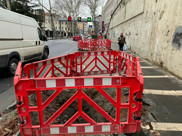 chpli-ibbnin-ciragan-caddesinde-kestigi-112-cinar-agacinin-hikayesi-tarihci-mehmet-dilbaz-a-haberde-anlatti-1647350029176.jpg CHP'li İBB'nin Çırağan Caddesi'nde kestiği 112 çınar ağacının hikayesi! Tarihçi Mehmet Dilbaz, A Haber'de anlattı-2