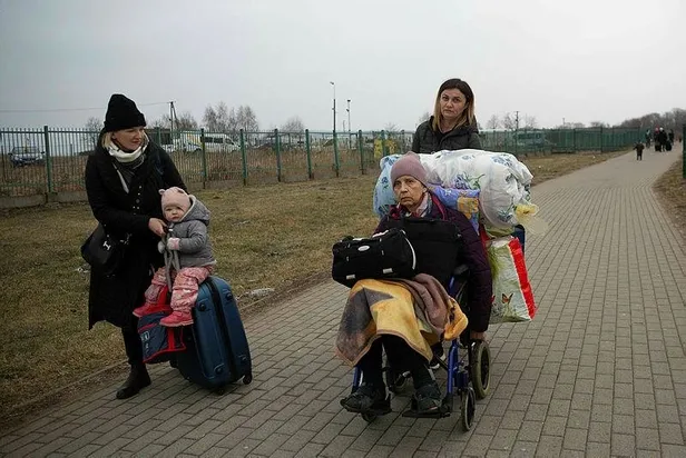 Dakika dakika Rusya Ukrayna savaşı! Rusya lideri Putin: Ukrayna'daki askeri altyapıyı yok etme çalışmaları neredeyse tamamlandı-11