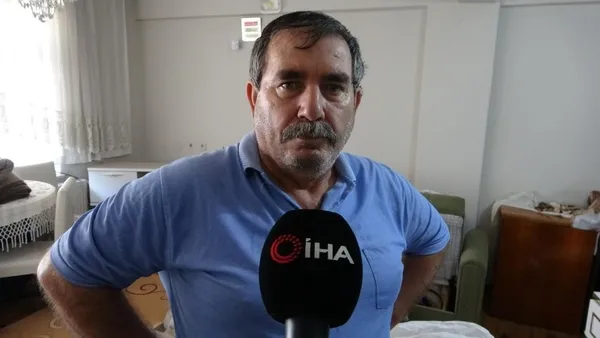 girdikleri-evde-4-gun-boyunca-yasayan-hirsizlar-kapi-girislerine-bicak-birakarak-kactilar-1662809606762.jpg Girdikleri evde 4 gün boyunca yaşayan hırsızlar kapı girişlerine bıçak bırakarak kaçtılar-9