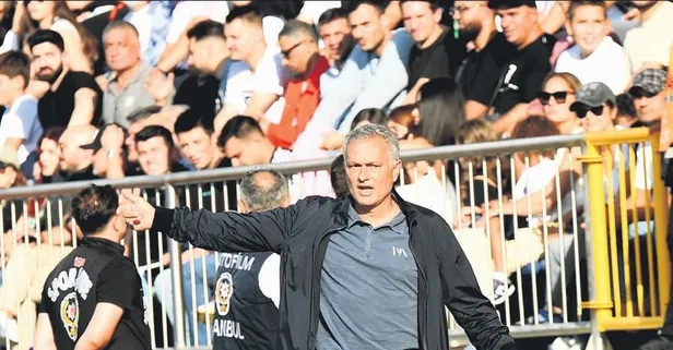 Jose Mourinho 2-0’lık Kasımpaşa galibiyetinin ardından takımını eleştirdi!