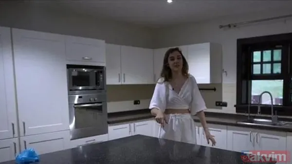 Eser Yenenler ile Berfu Yenenler'in evinde korku dolu anlar! 3 saat boyunca kabus yaşadılar - 18