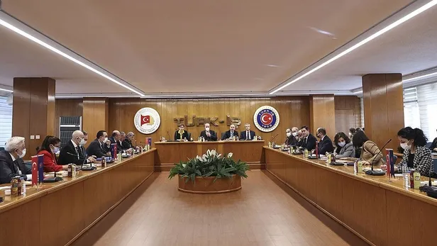 iste-bu-yil-hafizalara-kazinan-olaylar-turkiyede-2021-boyle-gecti-1640295880343.jpeg İşte bu yıl hafızalara kazınan olaylar! Türkiye'de 2021 böyle geçti...-11