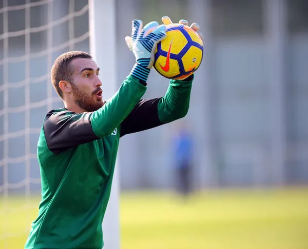 Volkan'ın yerine gelecek isim belli oldu-9