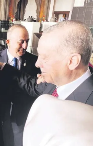 G20’de liderlerle önemli temaslarda bulunan Başkan Erdoğan, Biden'la F-16, ABD'nin teröre desteği ve Rusya-Ukrayna savaşını değerlendirdi