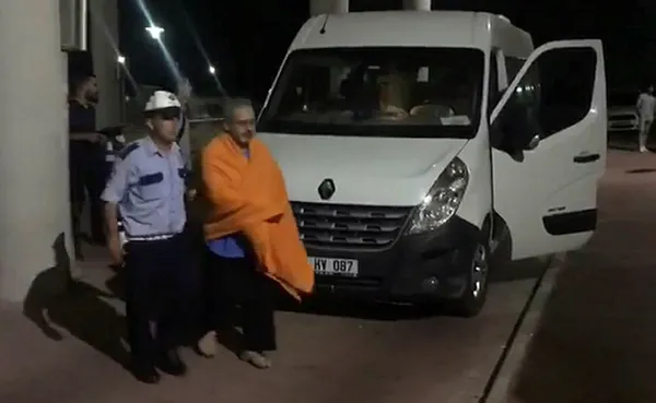 FETÖ'nün damadı İsmail Akay Ayvalık'ta batan botta bulundu-1