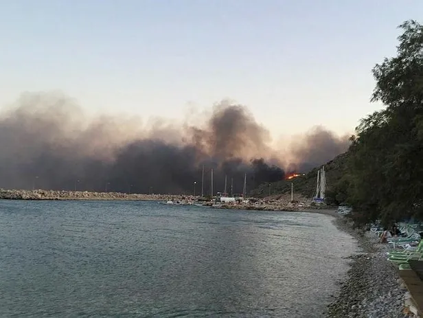 Muğla'da korkutan orman yangını-1