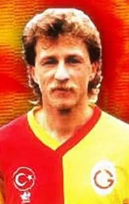 FETÖ'cü futbolcu yakalandı!