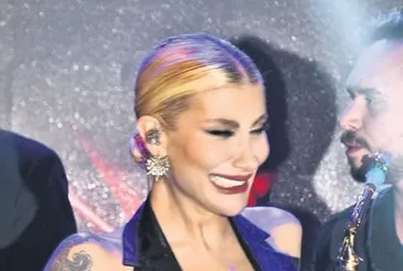İrem Derici'den ilişkisi hakkında esprili yorum: Rekor kırdım