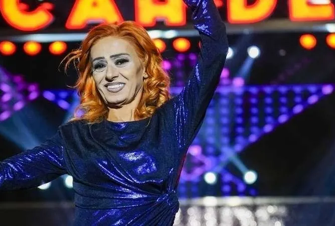 Yıldız Tilbe saçlarını yeniledi