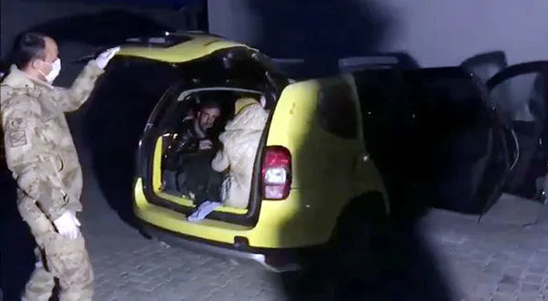 Ticari taksiden 12 kaçak çıktı-3