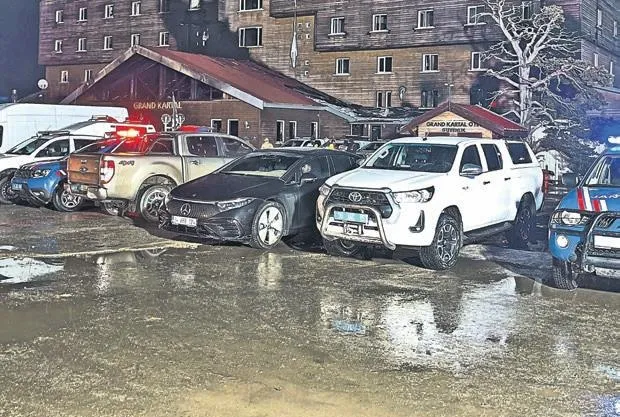 Hijyene baktılar yangını ihmal ettiler