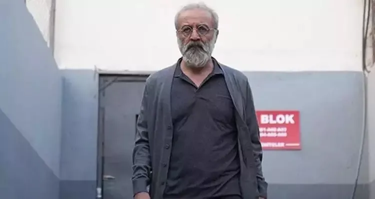 inci-taneleri-2-sezon-1-bolum-fragmani-yeni-bolumde-azem-ve-piraye-aski-1725940694036.jpeg İnci Taneleri 2. sezon 1. bölüm fragmanı: Yeni bölümde Azem ve Piraye aşkı...-7