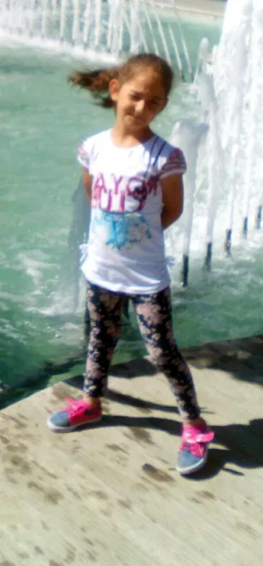 bosanma-asamasindaki-esi-tarafindan-sokak-ortasinda-vahsice-katledildi-5-yil-once-ciftin-cocuklari-eltisi-tara-1643027651841.jpg Boşanma aşamasındaki eşi tarafından sokak ortasında vahşice katledildi! 5 yıl önce çiftin çocukları eltisi tarafından kuyuya atılarak öldürüldü-9