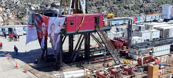 Terörün kökünün kazındığı Kato'dan müjdeler yolda: Petrol denizi gibi...! 40 yıldır girilmeyen 36 köy yerleşime açılıyor-15