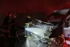 Kocaeli'de seyir halindeki işçi servisi alev alev yandı!